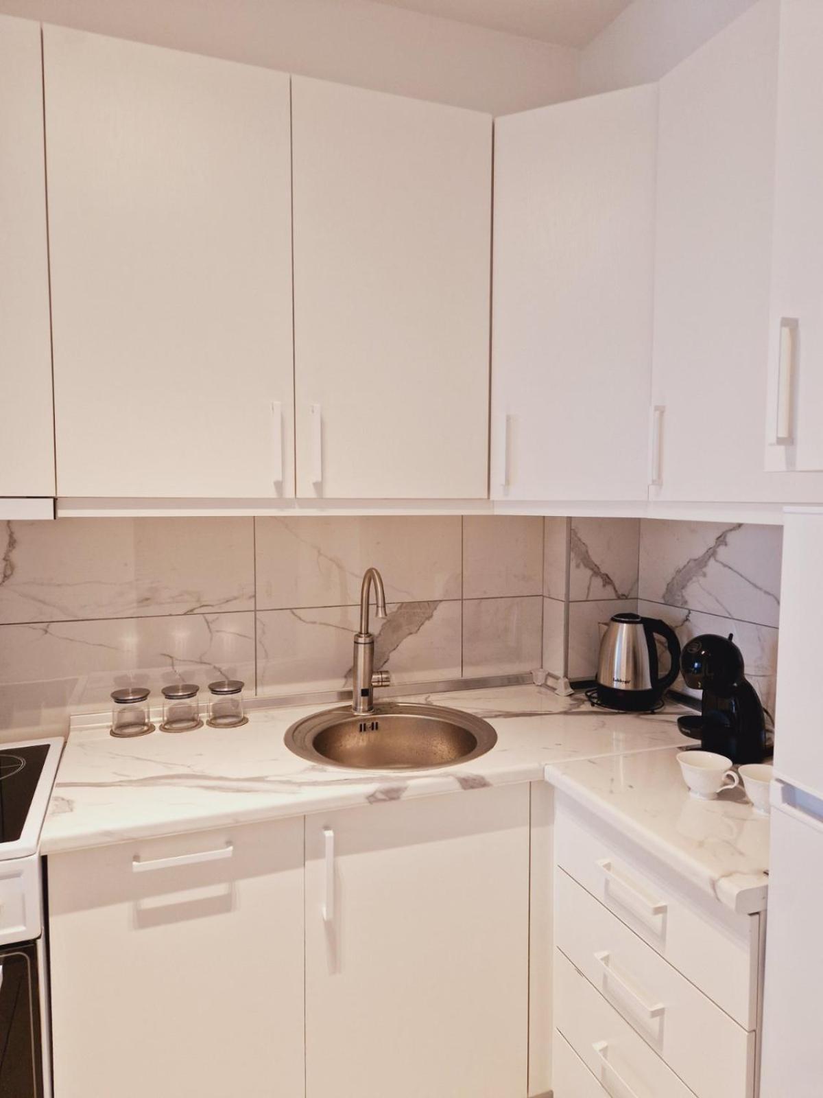 Kamche Lux Apartment Skopje Eksteriør billede