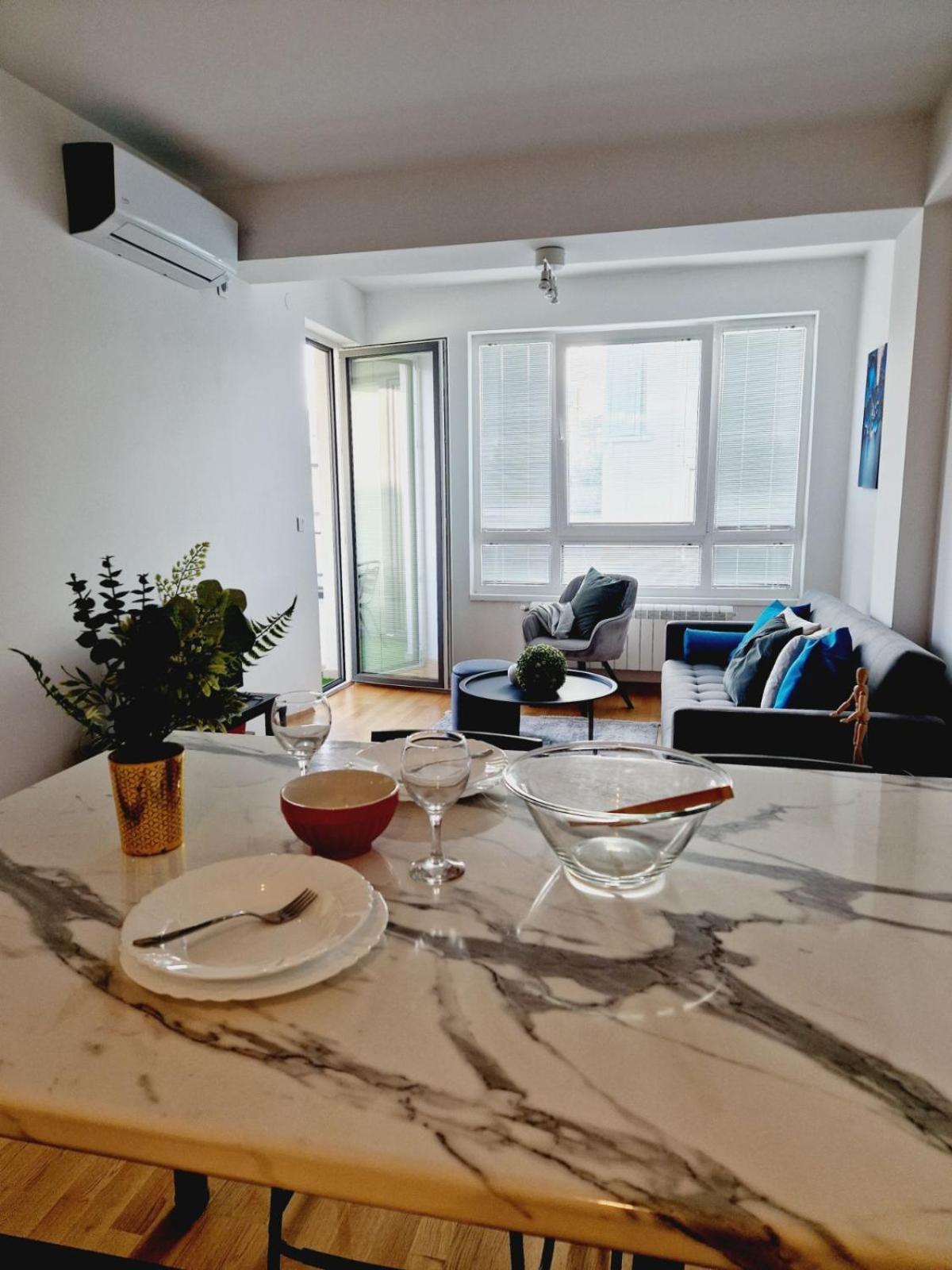 Kamche Lux Apartment Skopje Eksteriør billede