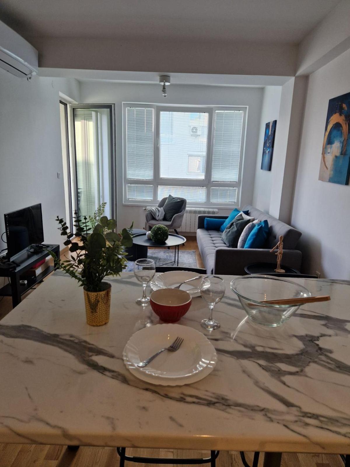 Kamche Lux Apartment Skopje Eksteriør billede